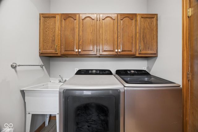 5925 W State Road 46, Poland, IN 47868