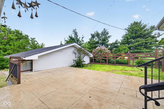 5925 W State Road 46, Poland, IN 47868