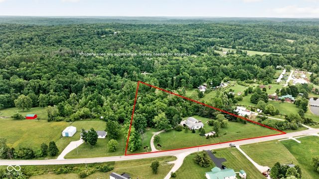 5925 W State Road 46, Poland, IN 47868