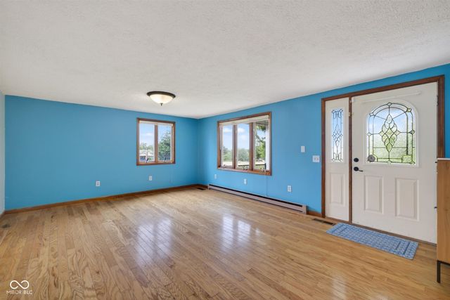 5925 W State Road 46, Poland, IN 47868