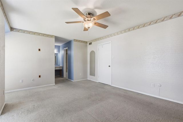 10170 Beekman Place Drive, Houston, TX 77043