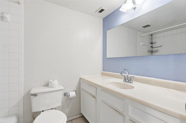 10170 Beekman Place Drive, Houston, TX 77043