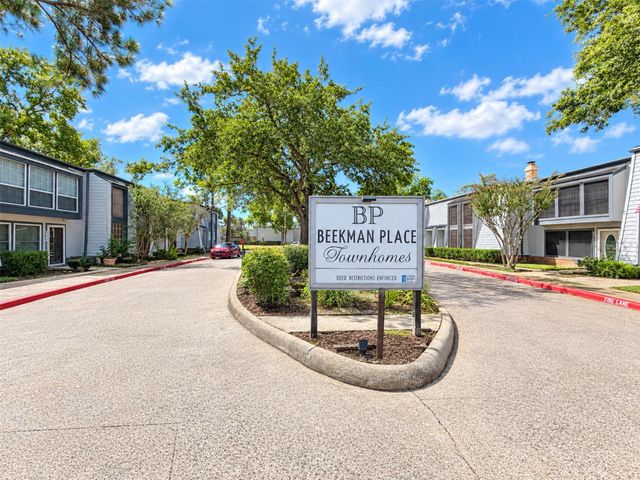 10170 Beekman Place Drive, Houston, TX 77043