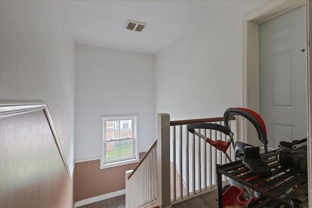 2133 W Highland Avenue 2, Chicago, IL 60659