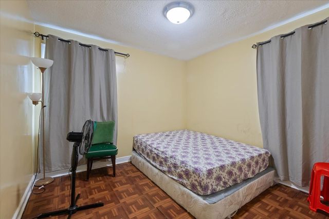 2133 W Highland Avenue 2, Chicago, IL 60659