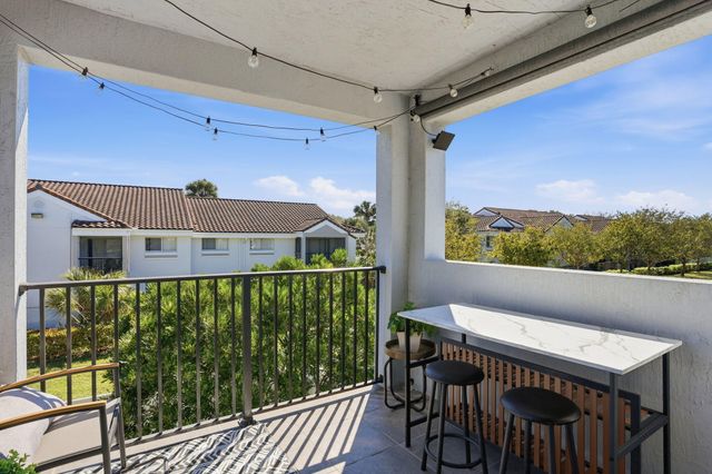 224 NW 36th Avenue, Pompano Beach, FL 33069