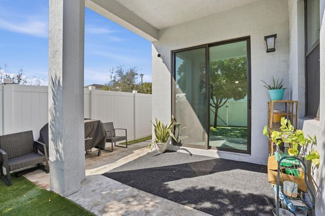 224 NW 36th Avenue, Pompano Beach, FL 33069