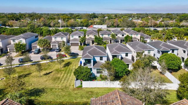 224 NW 36th Avenue, Pompano Beach, FL 33069