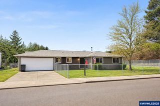 454 NE Elm St, Sheridan, OR 97378