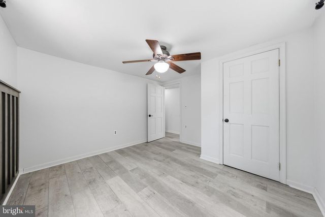 371 OAK HILL RD, Berkeley Springs, WV 25411
