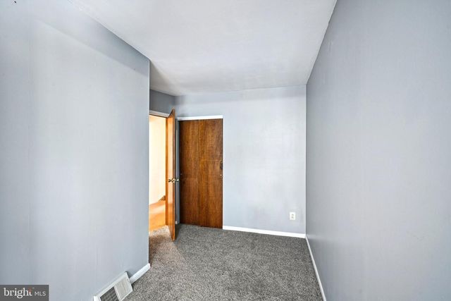 2 BLUE RIDGE RD, Plymouth Meeting, PA 19462