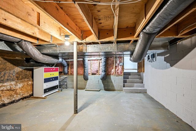 2 BLUE RIDGE RD, Plymouth Meeting, PA 19462