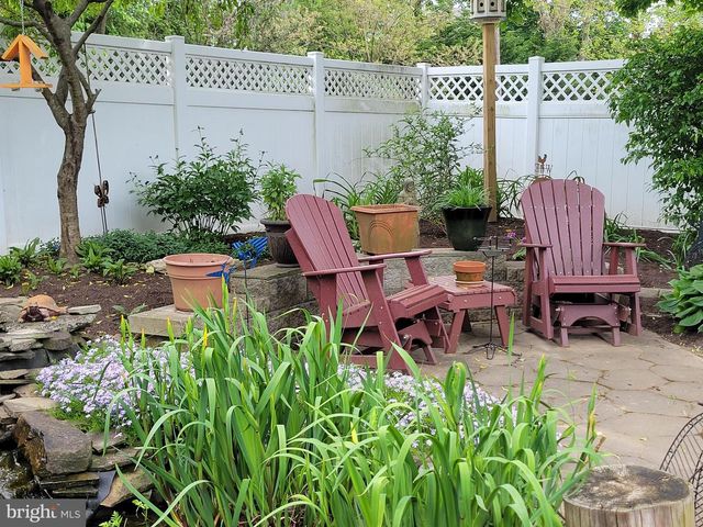 2 BLUE RIDGE RD, Plymouth Meeting, PA 19462