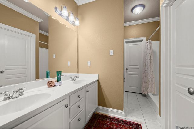 2907 Magazine Dr, Baton Rouge, LA 70816