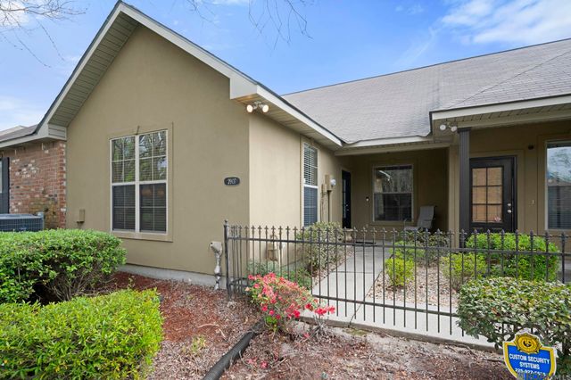 2907 Magazine Dr, Baton Rouge, LA 70816