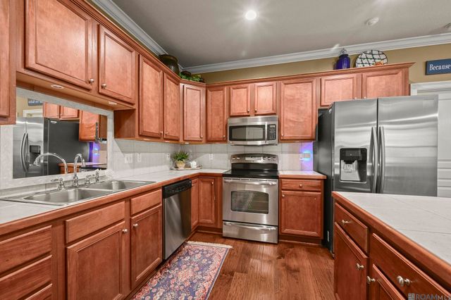 2907 Magazine Dr, Baton Rouge, LA 70816