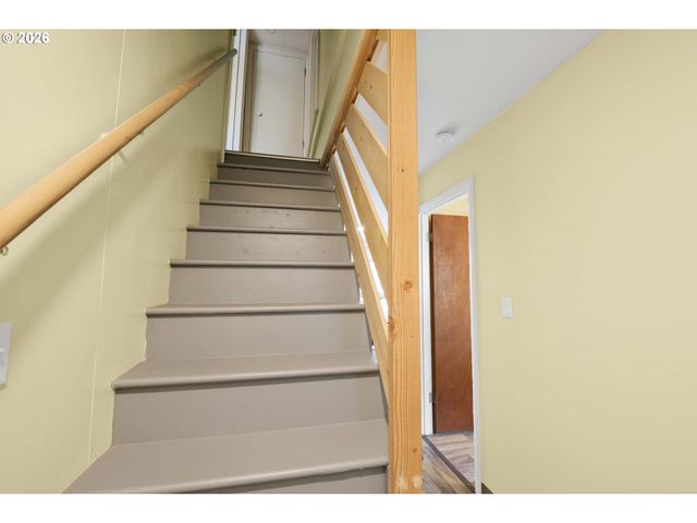 1814 4th St, Astoria, OR 97103
