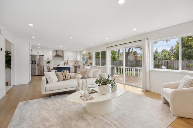 13755 Dolphin Drive, Saratoga, CA 95070