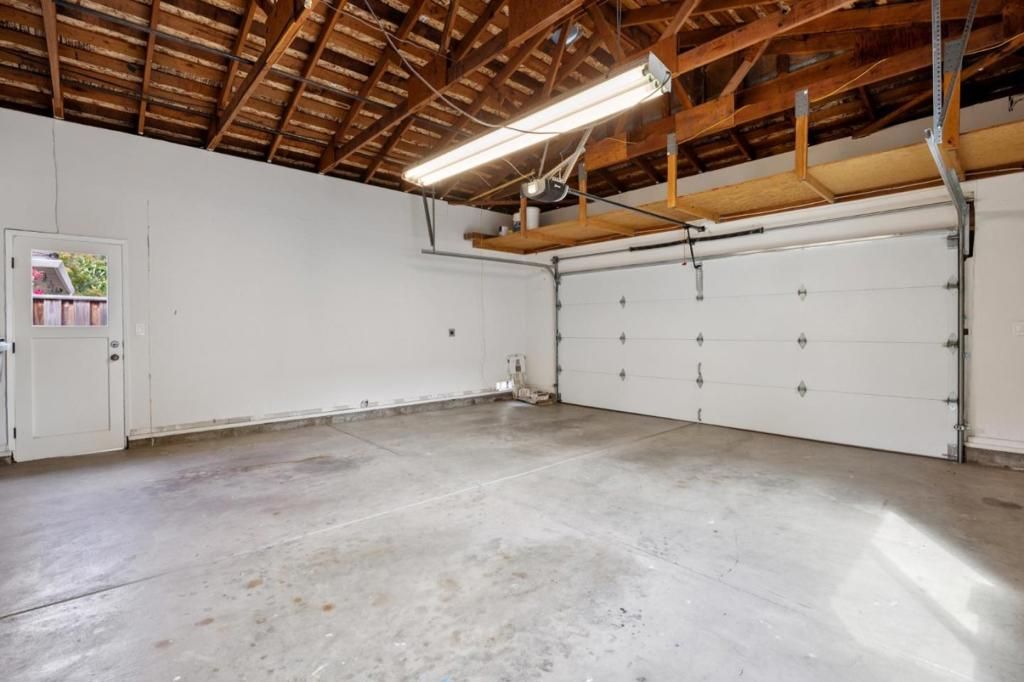 Image 23 of property listing at 13755 Dolphin Drive, Saratoga, CA 95070