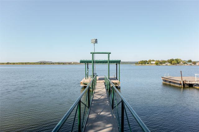 1601 Forum Circle 156, Graford, TX 76449