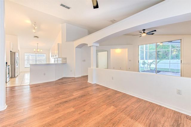 6910 JAMESTOWN MANOR DRIVE, Riverview, FL 33578