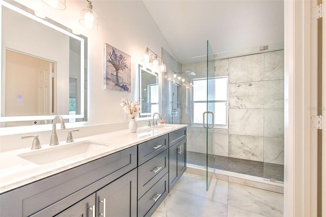 6910 JAMESTOWN MANOR DRIVE, Riverview, FL 33578