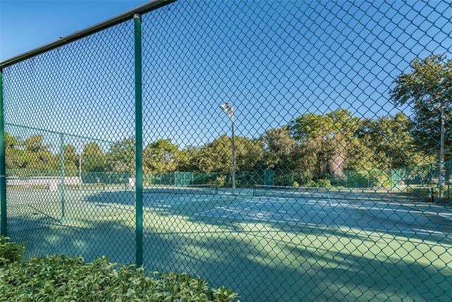 6910 JAMESTOWN MANOR DRIVE, Riverview, FL 33578