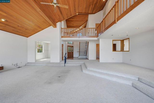 2055 Cypress Pt, Discovery Bay, CA 94505