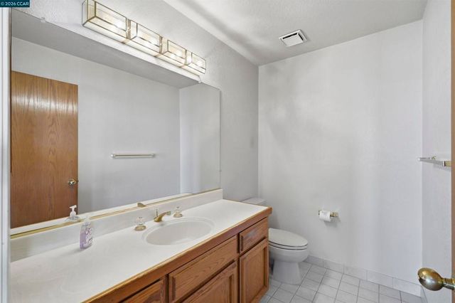 2055 Cypress Pt, Discovery Bay, CA 94505