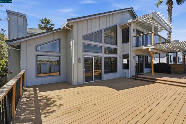 2055 Cypress Pt, Discovery Bay, CA 94505