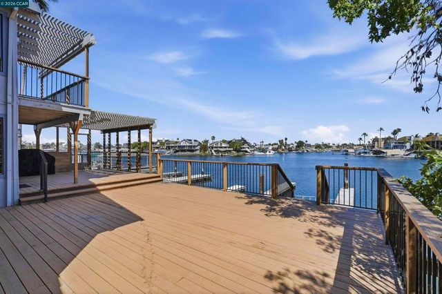 2055 Cypress Pt, Discovery Bay, CA 94505