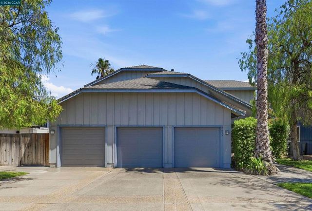 2055 Cypress Pt, Discovery Bay, CA 94505
