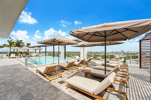 1611 SW 2 Ave 1007, Miami, FL 33129
