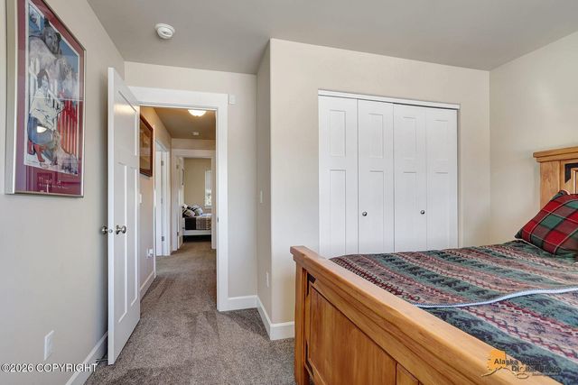 7078 S Hayfield Road, Wasilla, AK 99623