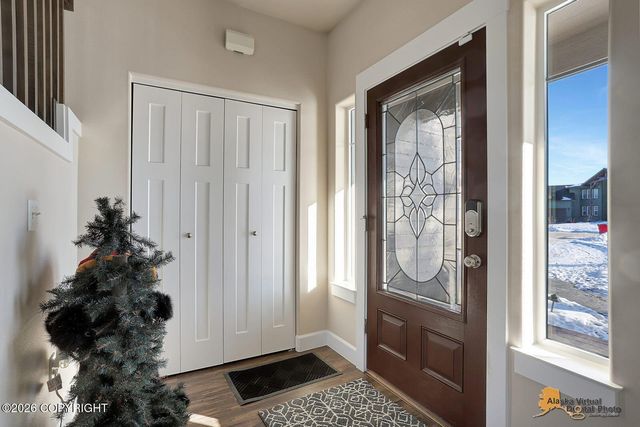 7078 S Hayfield Road, Wasilla, AK 99623