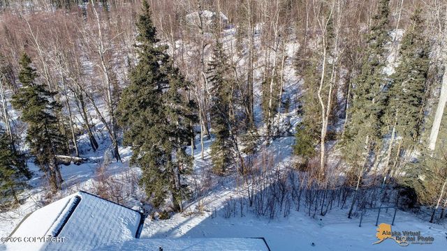 7078 S Hayfield Road, Wasilla, AK 99623