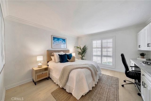 300 Cagney Lane 101, Newport Beach, CA 92663