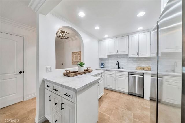 300 Cagney Lane 101, Newport Beach, CA 92663