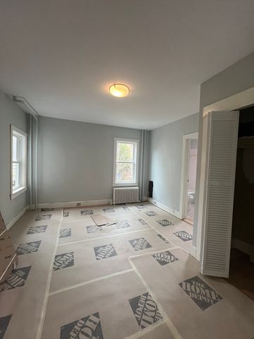 41 Concord Ave 2, Cambridge, MA 02138