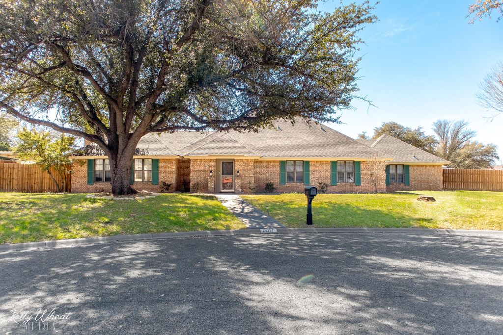 5017 Green Valley Circle, San Angelo, TX 76904