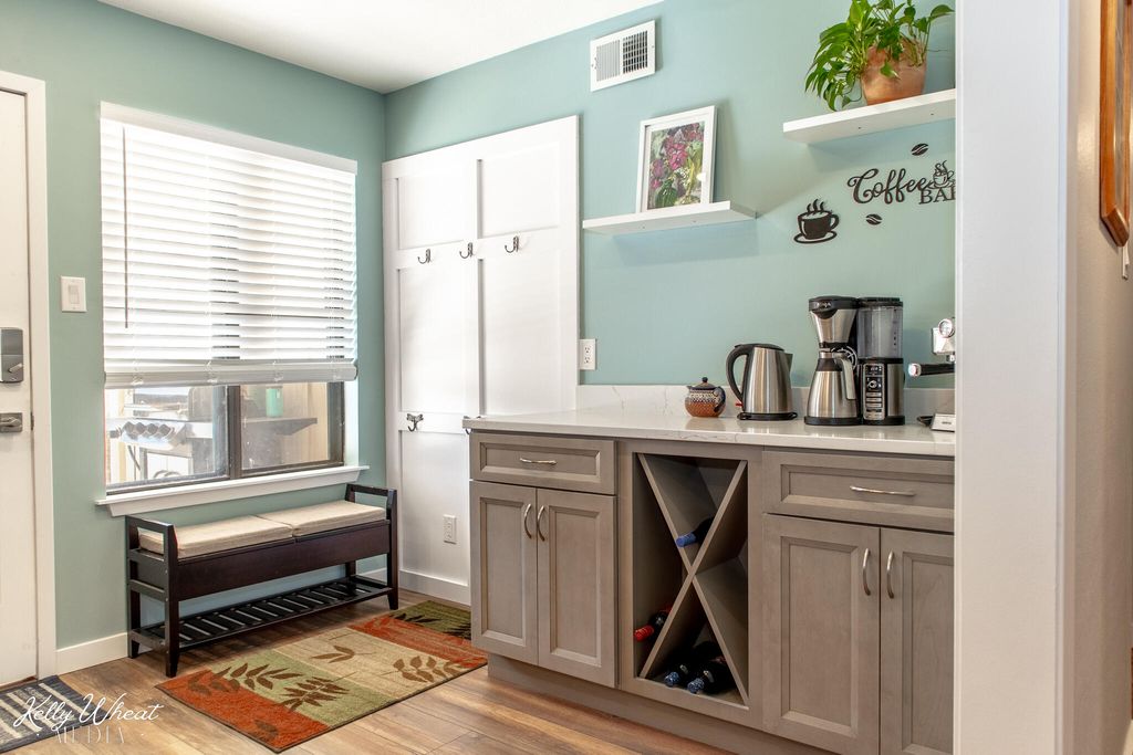 Image 10 of property listing at 5017 Green Valley Circle, San Angelo, TX 76904