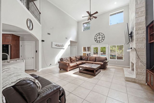 9619 ASTER CIR, Garden Ridge, TX 78266