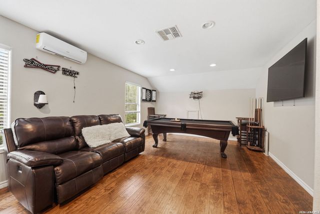 9619 ASTER CIR, Garden Ridge, TX 78266