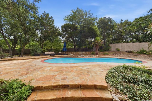 9619 ASTER CIR, Garden Ridge, TX 78266