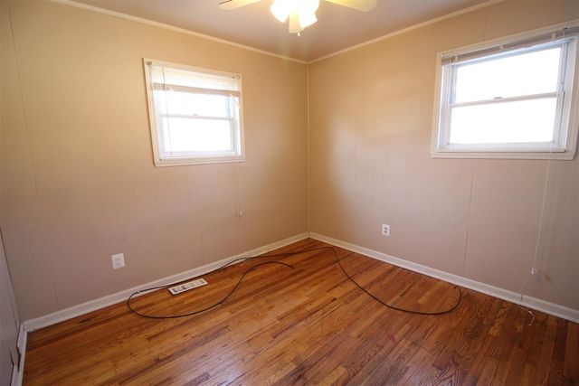 7521 Katherine Street, Taylor, MI 48180