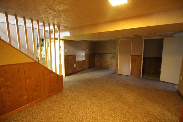 7521 Katherine Street, Taylor, MI 48180