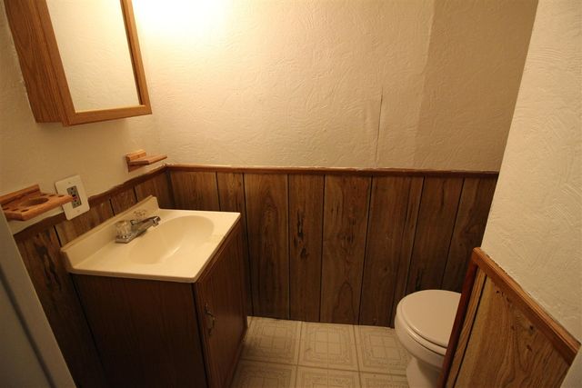 7521 Katherine Street, Taylor, MI 48180