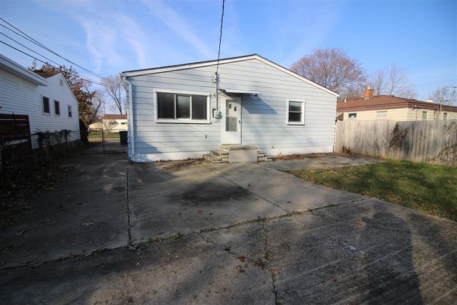7521 Katherine Street, Taylor, MI 48180