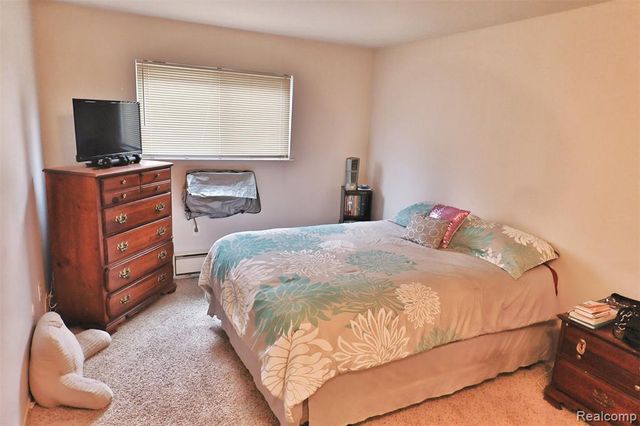7600 Woodview Street 2, Westland, MI 48185