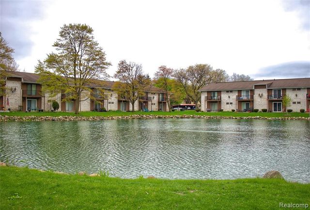 7600 Woodview Street 2, Westland, MI 48185